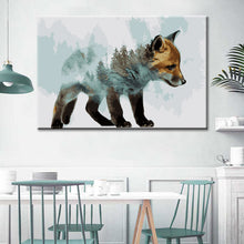 Laden Sie das Bild in den Galerie-Viewer, Malen nach Zahlen Kunst Tier Baby Fuchs mit vereistem Körper und Bäumen